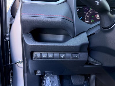 2024 Toyota RAV4 Prime SE