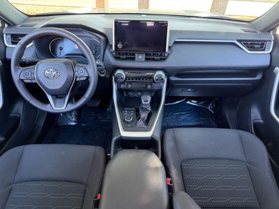 2024 Toyota RAV4 Prime SE