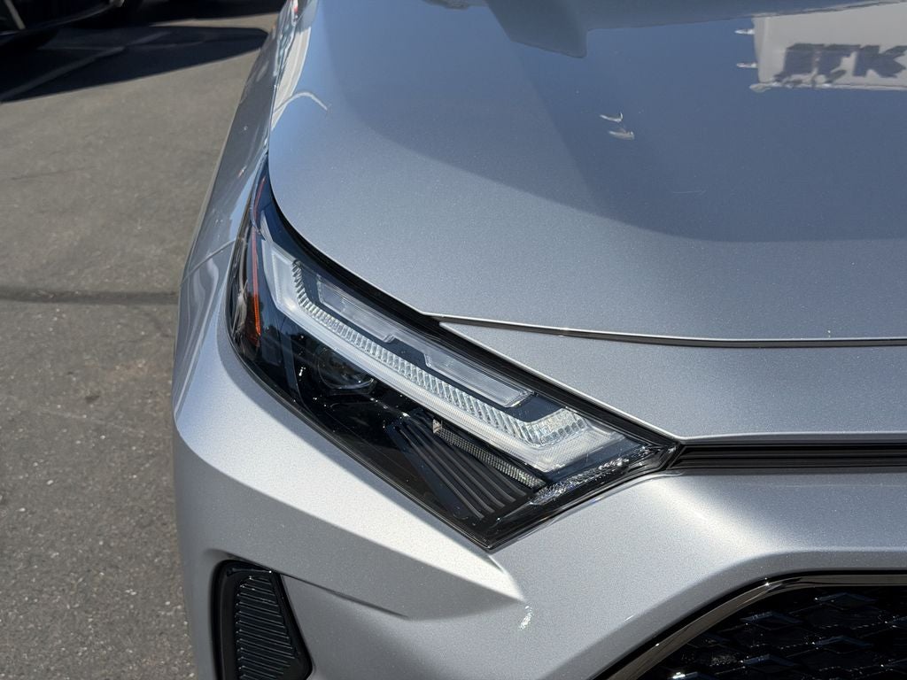 2024 Toyota RAV4 Prime SE