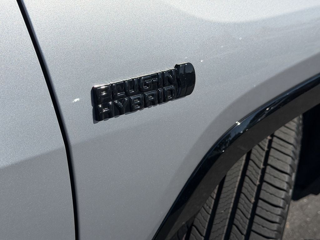 2024 Toyota RAV4 Prime SE