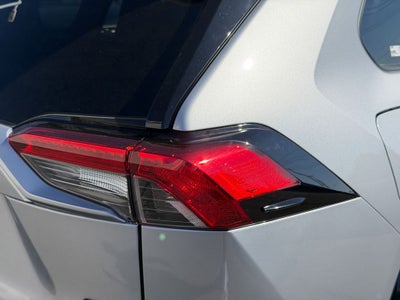 2024 Toyota RAV4 Prime SE