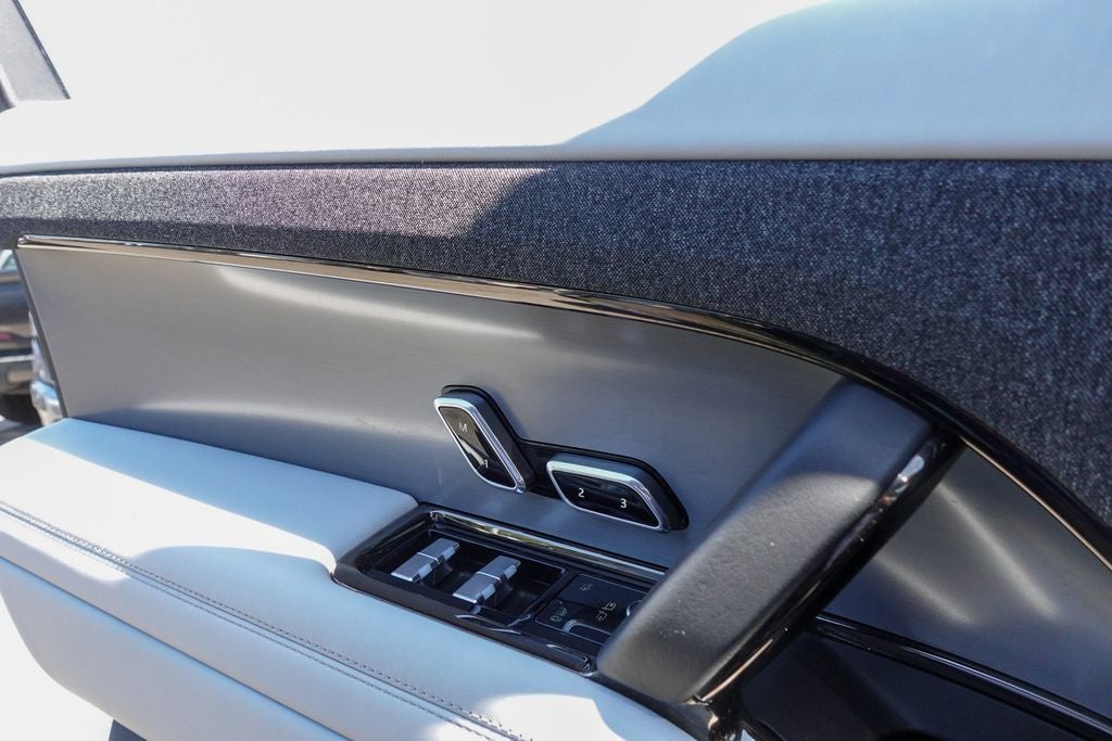 2023 Land Rover Range Rover Sport SE