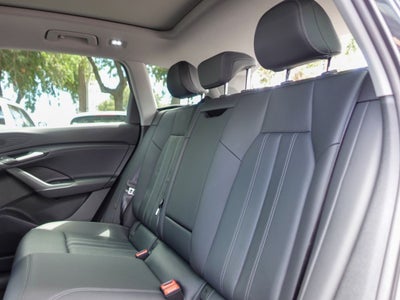 2025 Audi Q6 e-tron Premium
