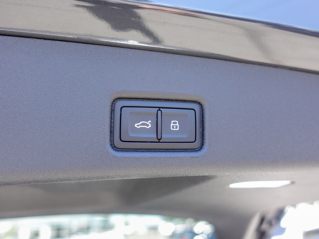 2026 Audi Q5 2.0T Premium quattro