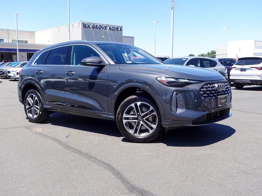 2026 Audi Q5 2.0T Premium quattro