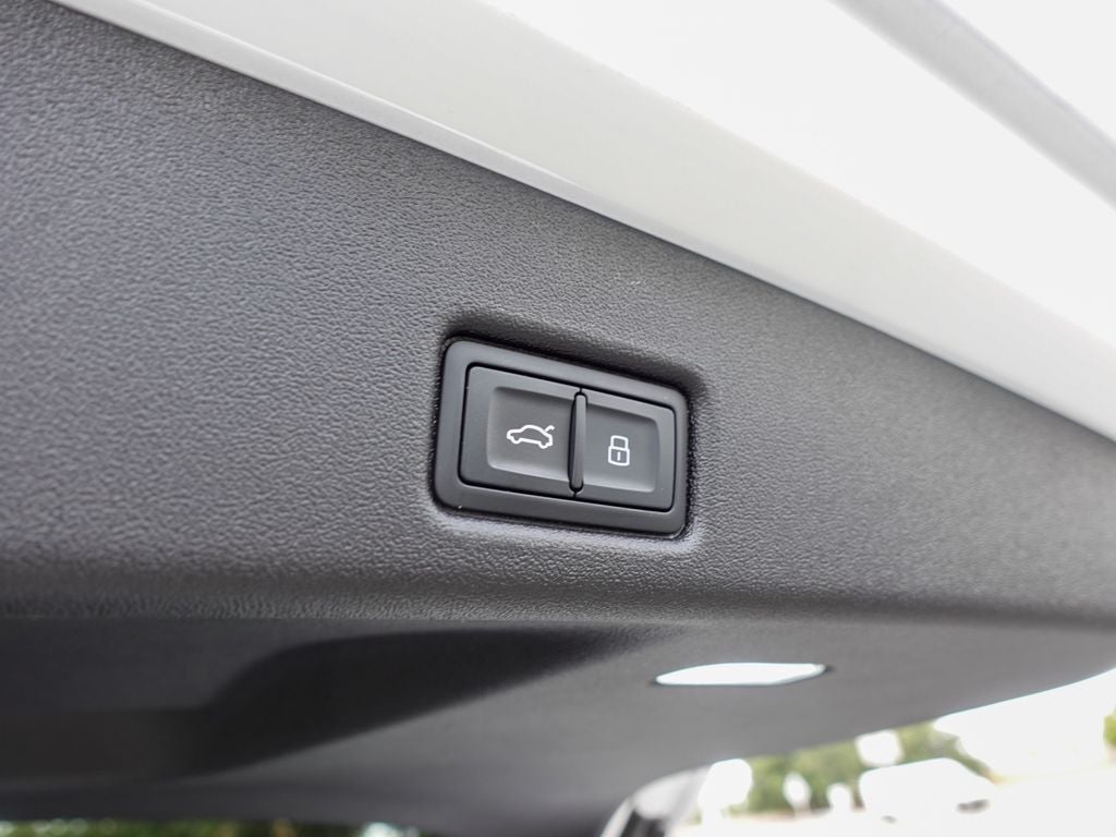 2025 Audi Q5 2.0T Premium quattro