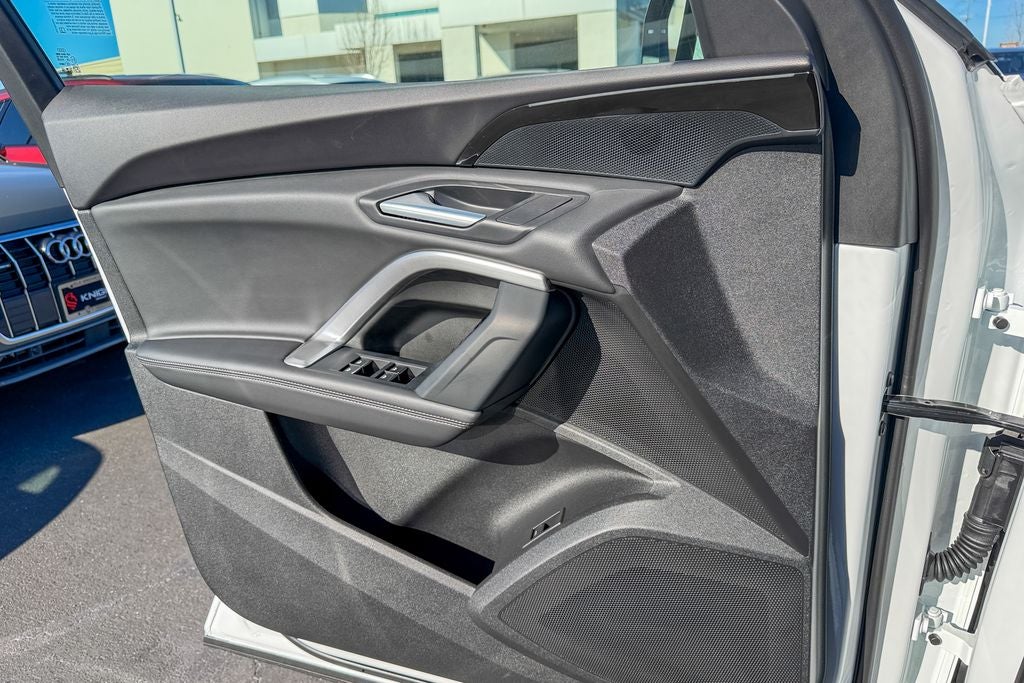 2025 Audi Q5 2.0T Premium quattro