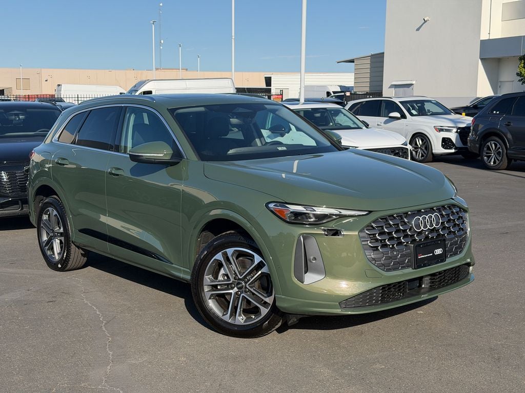2025 Audi Q5 2.0T Premium quattro