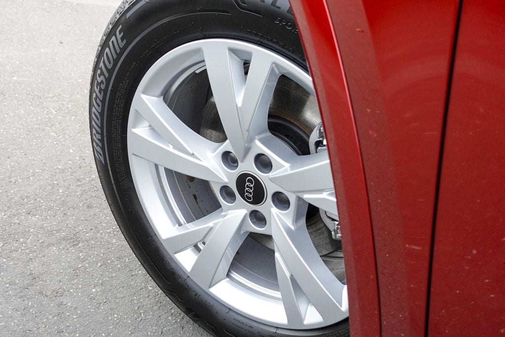 2025 Audi Q5 2.0T Premium quattro