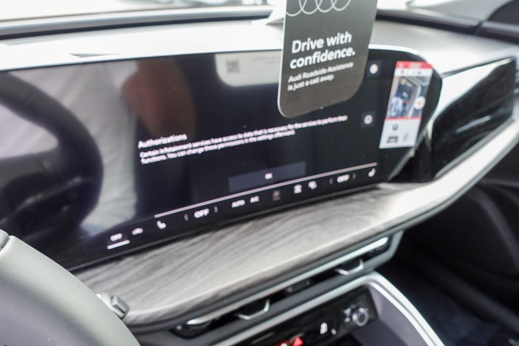 2025 Audi Q5 2.0T Premium quattro