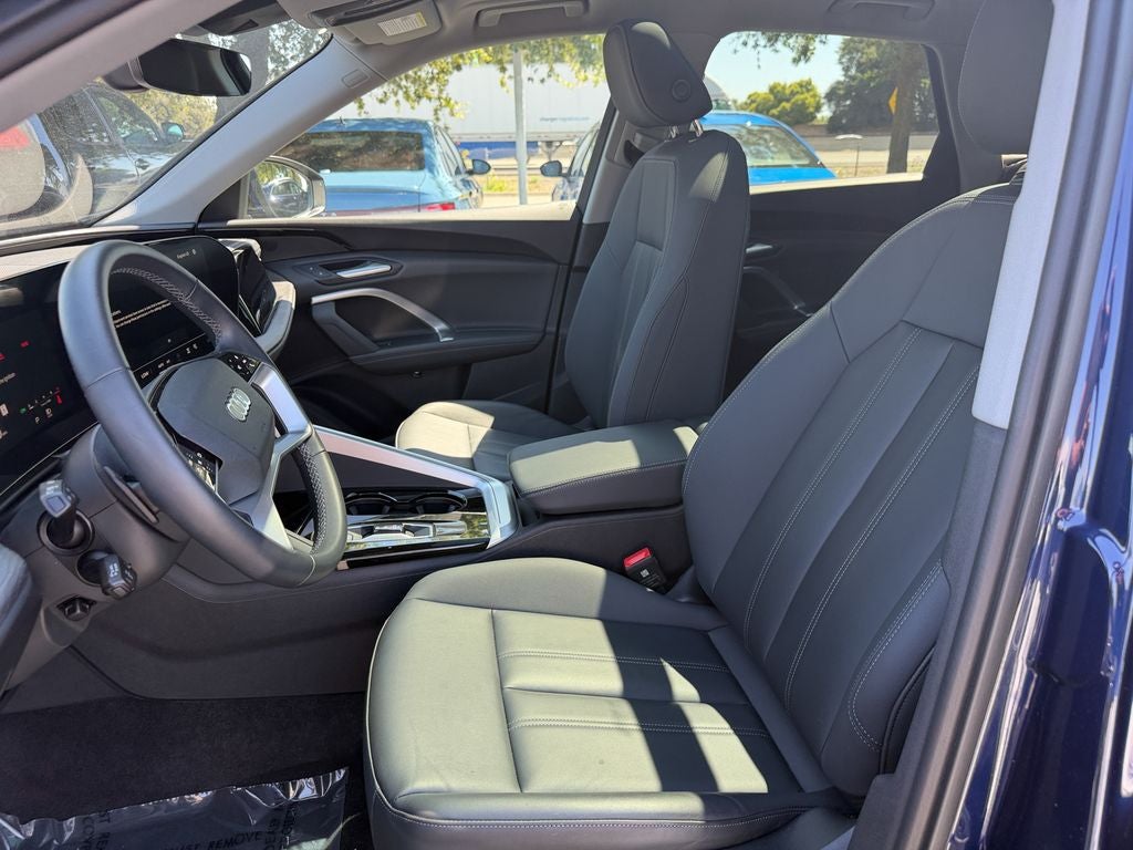 2025 Audi Q5 2.0T Premium quattro