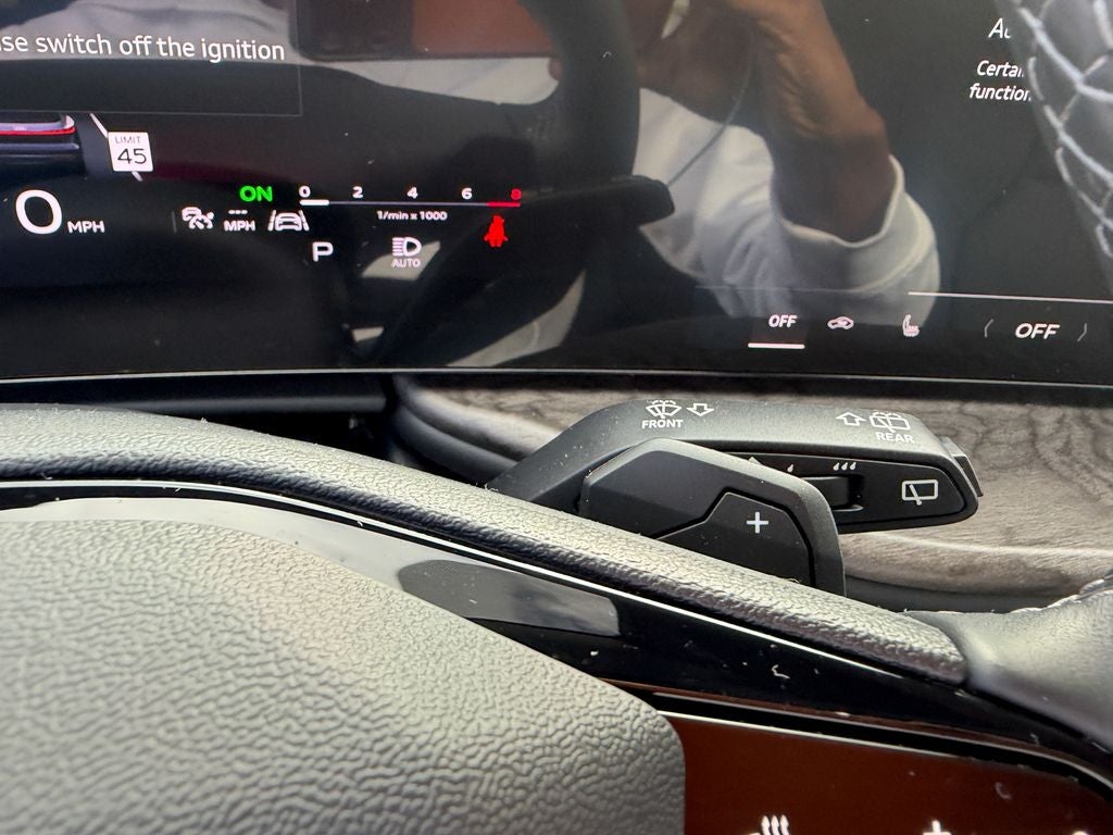 2025 Audi Q5 2.0T Premium quattro