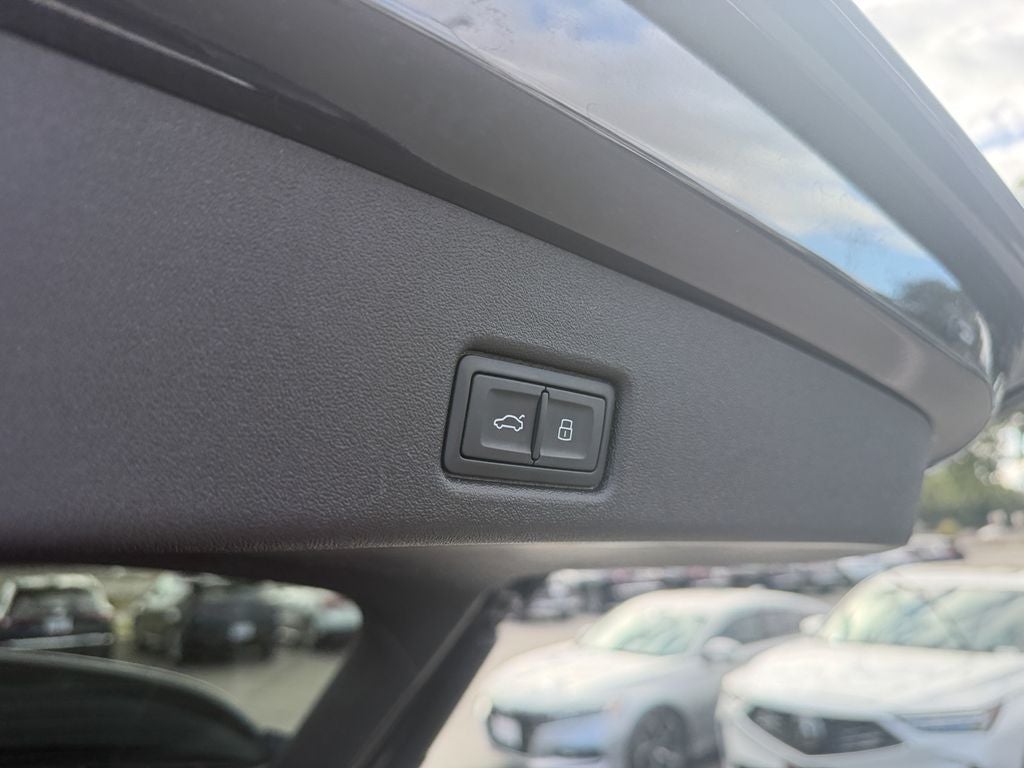 2025 Audi Q5 2.0T Premium quattro
