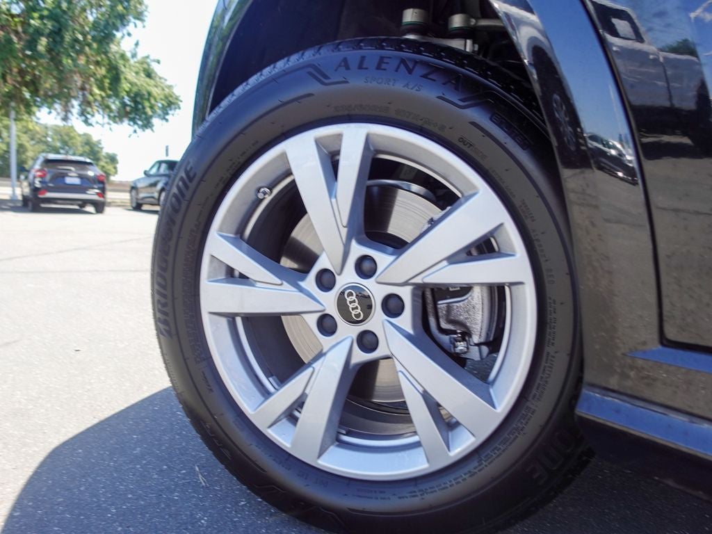 2025 Audi Q5 2.0T Premium quattro