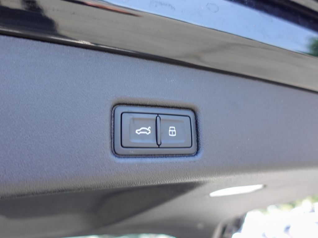 2025 Audi Q5 2.0T Premium quattro
