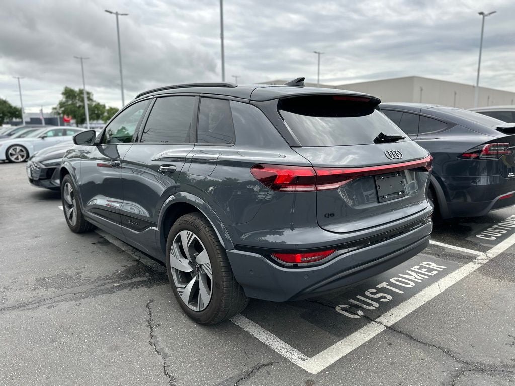 2025 Audi Q6 e-tron Premium Plus quattro