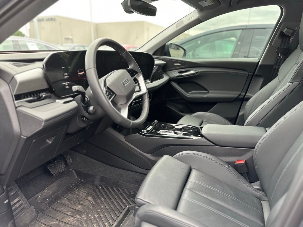 2025 Audi Q6 e-tron Premium Plus quattro