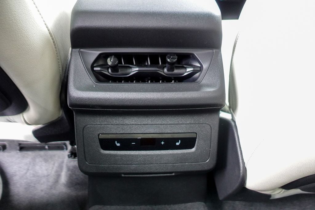 2025 Audi Q6 e-tron Premium Plus quattro