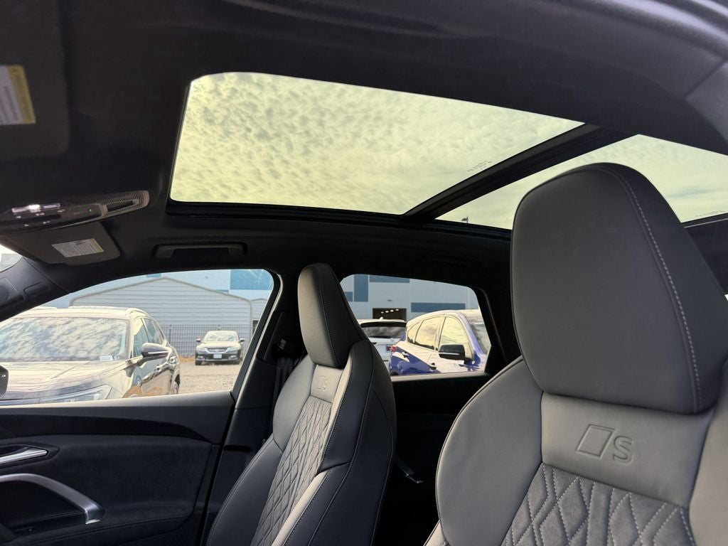 2026 Audi SQ5 Premium Plus quattro