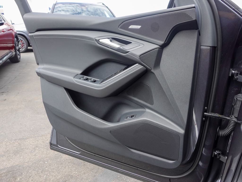 2027 Audi SQ6 e-tron Premium Plus quattro