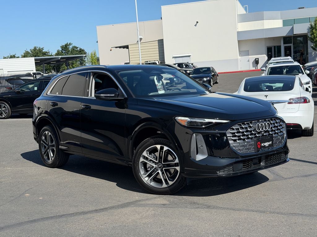 2026 Audi Q5 2.0T Premium Plus quattro