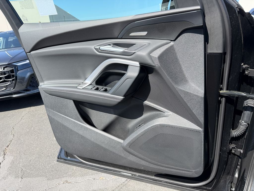 2026 Audi Q5 2.0T Premium Plus quattro