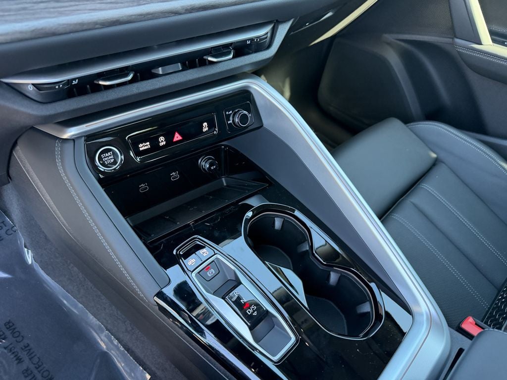 2026 Audi Q5 2.0T Premium Plus quattro