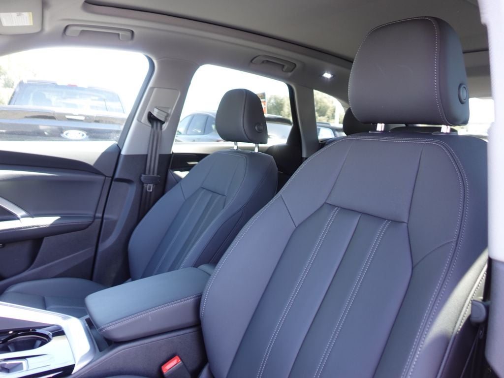 2026 Audi Q5 2.0T Premium Plus quattro