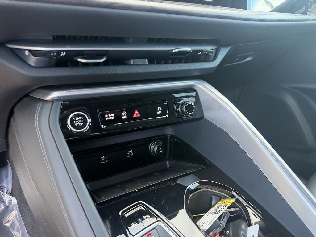 2025 Audi Q5 2.0T Premium Plus quattro