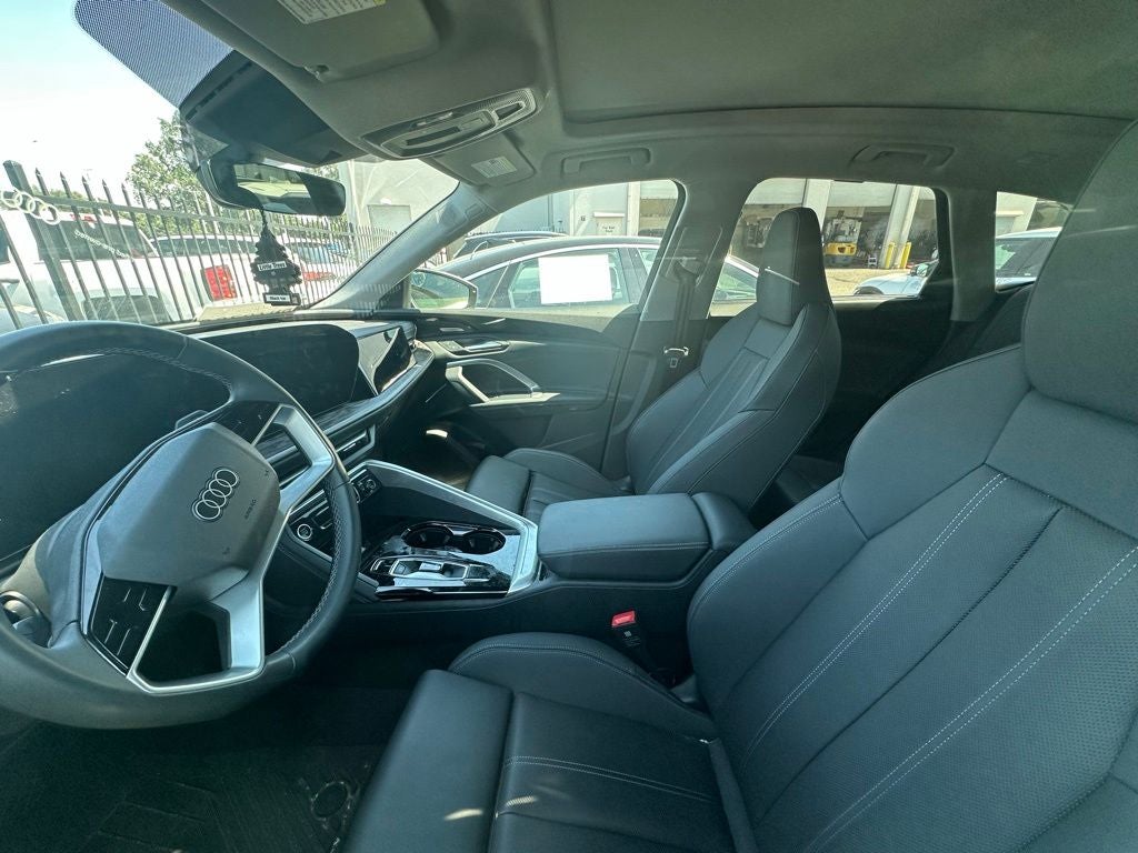 2025 Audi Q5 2.0T Premium Plus quattro