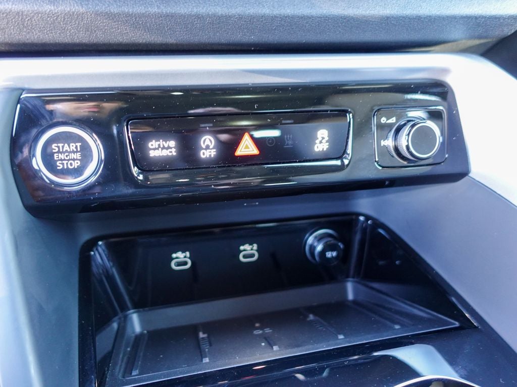 2025 Audi Q5 2.0T Premium Plus quattro