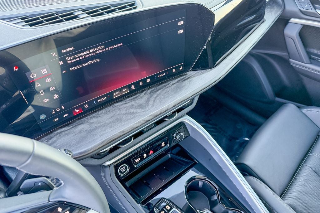 2025 Audi Q5 2.0T Premium Plus quattro