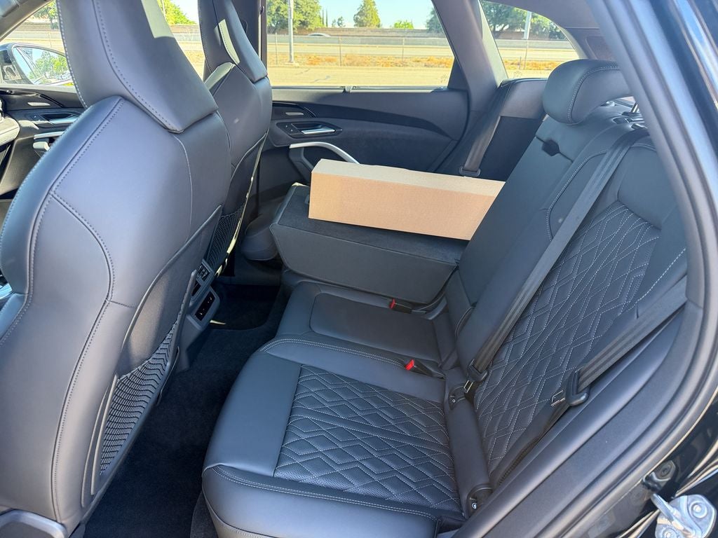 2025 Audi SQ5 3.0T Prestige quattro
