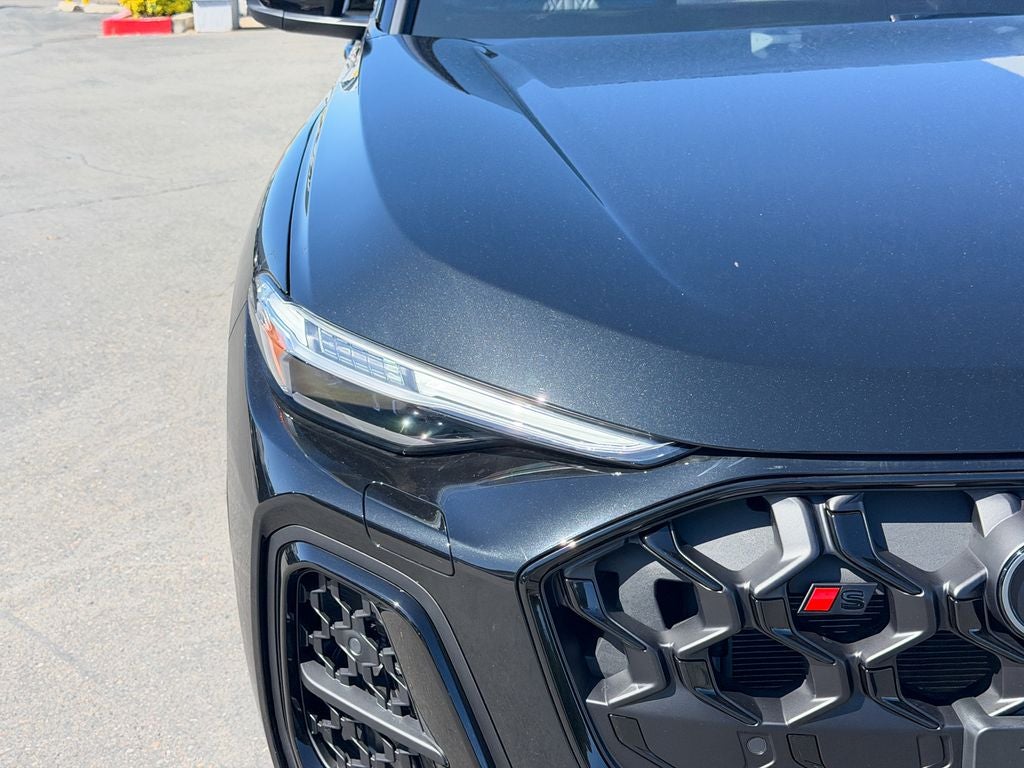 2025 Audi SQ5 3.0T Prestige quattro