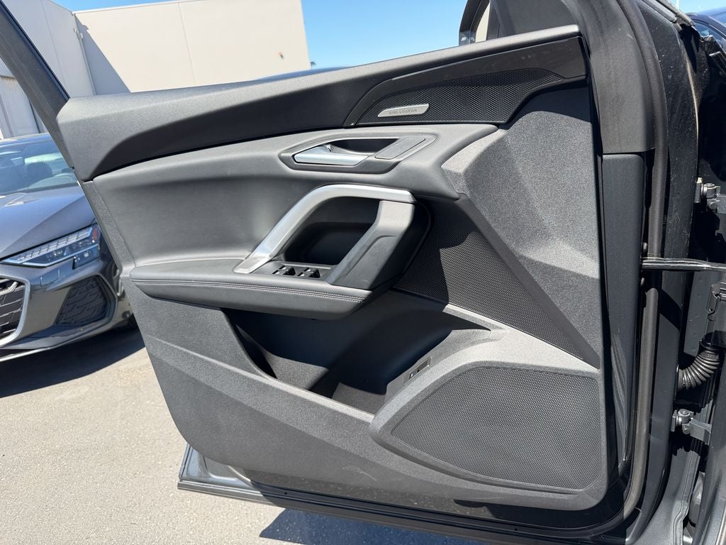 2025 Audi Q5 2.0T Prestige quattro