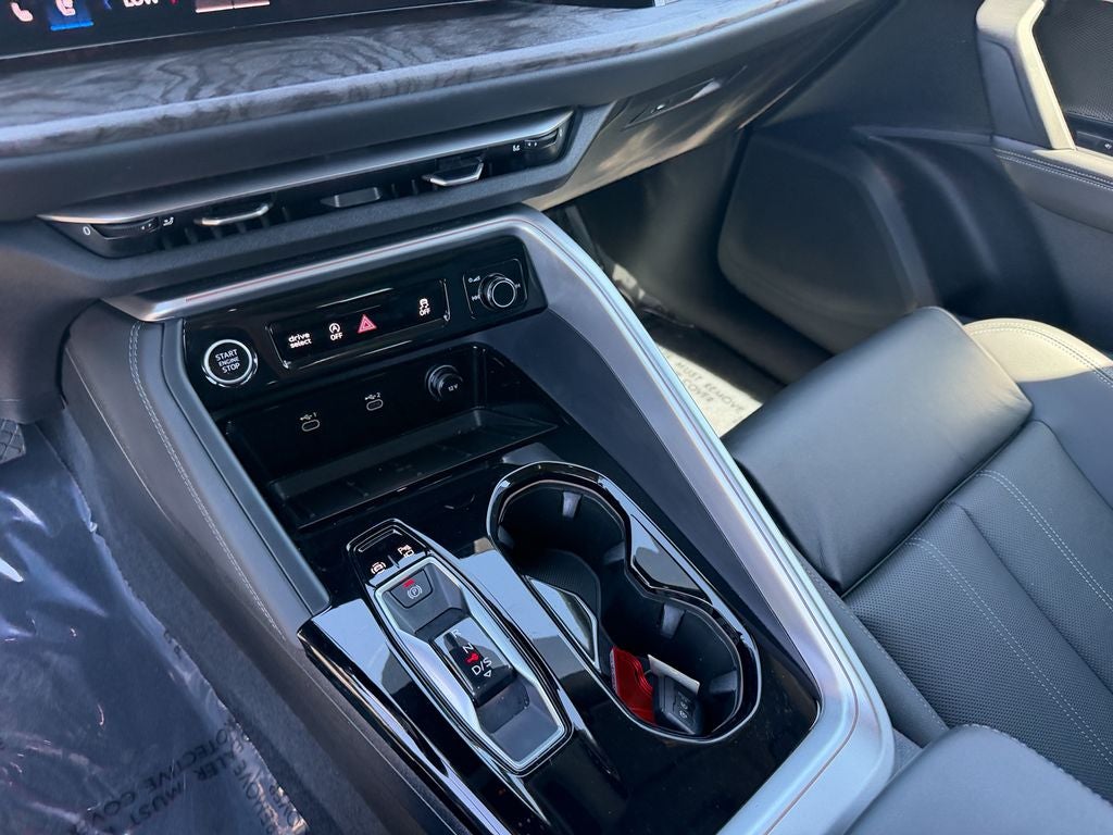 2025 Audi Q5 2.0T Prestige quattro