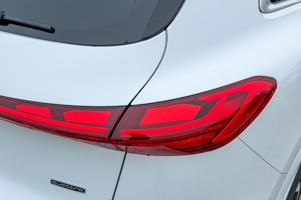 2025 Audi Q5 2.0T Prestige quattro