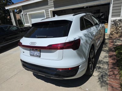 2024 Audi Q8 e-tron Premium quattro