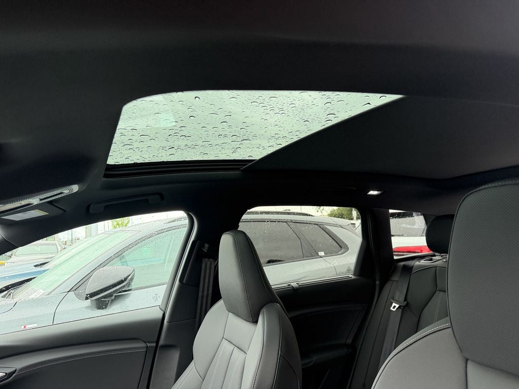 2027 Audi Q6 e-tron Premium quattro