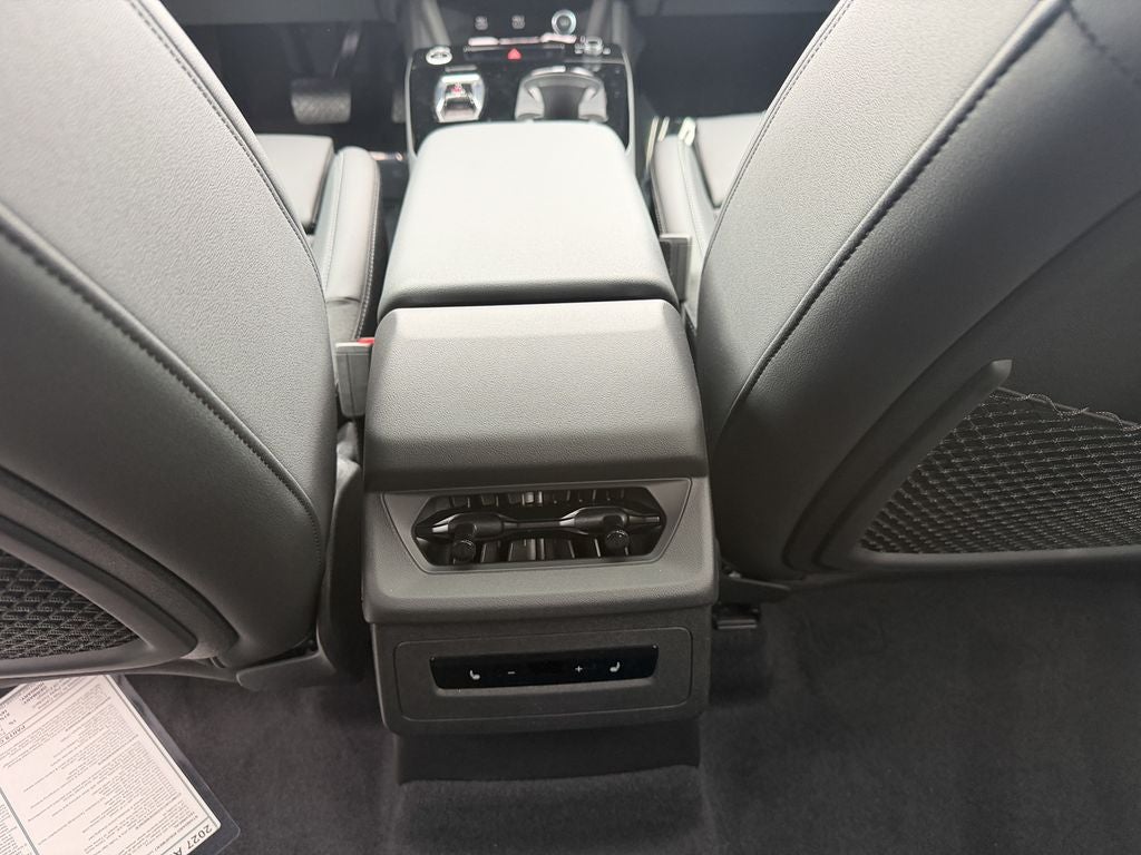 2027 Audi Q6 e-tron Premium quattro