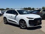 2027 Audi Q6 e-tron Premium Plus quattro