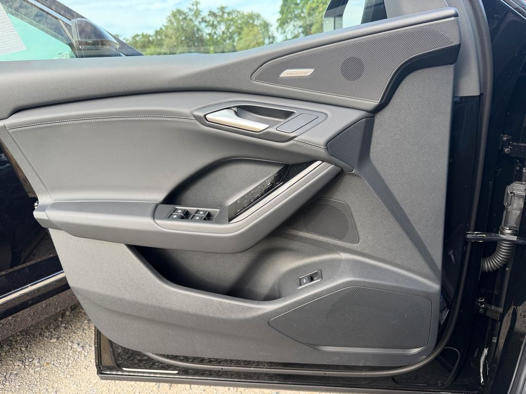 2027 Audi Q6 e-tron Premium Plus quattro