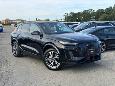 2027 Audi Q6 e-tron Premium Plus quattro