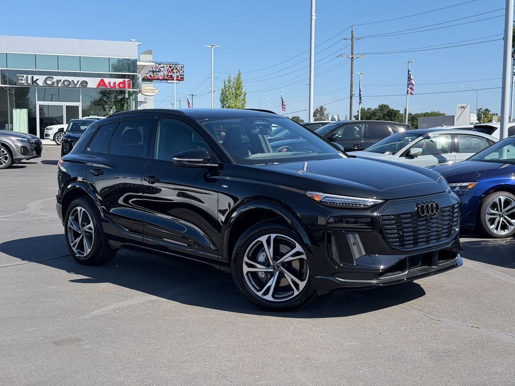 2027 Audi Q6 e-tron Premium quattro