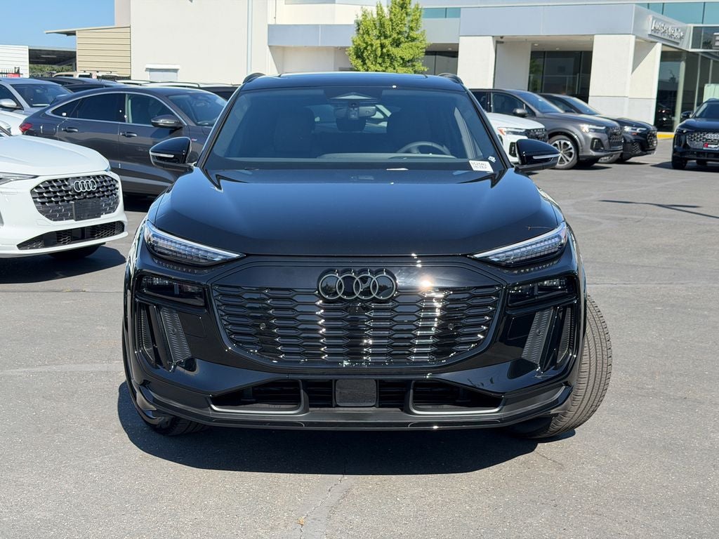 2027 Audi Q6 e-tron Premium quattro