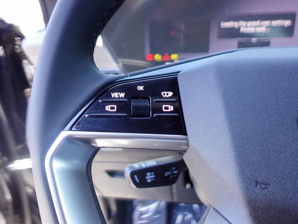 2027 Audi Q6 e-tron Premium quattro