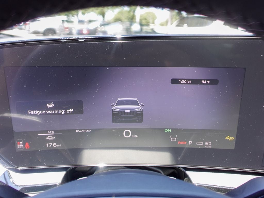 2027 Audi Q6 e-tron Premium quattro