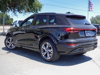 2027 Audi Q6 e-tron Premium quattro