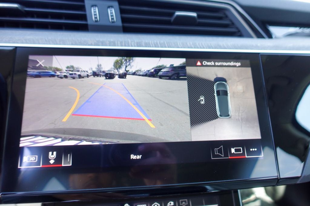 2024 Audi Q8 e-tron Premium Plus quattro