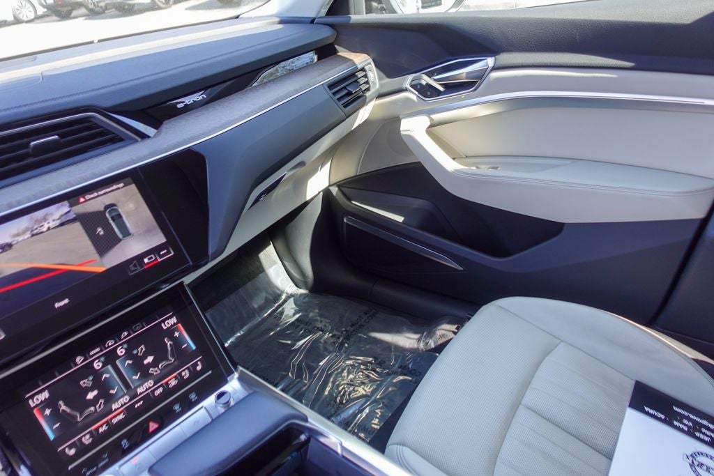 2024 Audi Q8 e-tron Premium Plus quattro